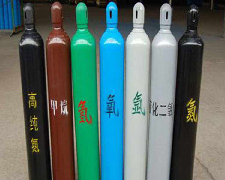 山西永固氣體：氣瓶使用中應(yīng)該注意的事項(xiàng)